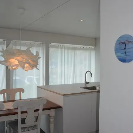 Lejlighed Leben Im Hafen Am Idyllischen Murtensee *