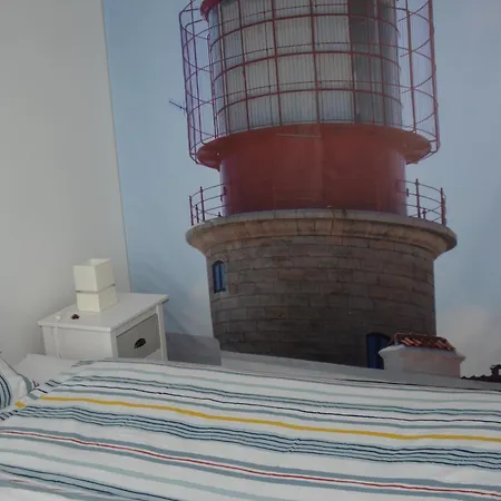 Leben Im Hafen Am Idyllischen Murtensee *