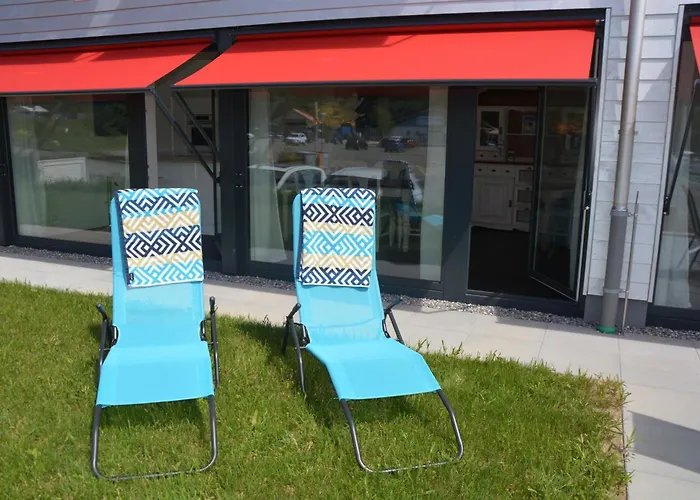 Leben Im Hafen Am Idyllischen Murtensee Guevaux