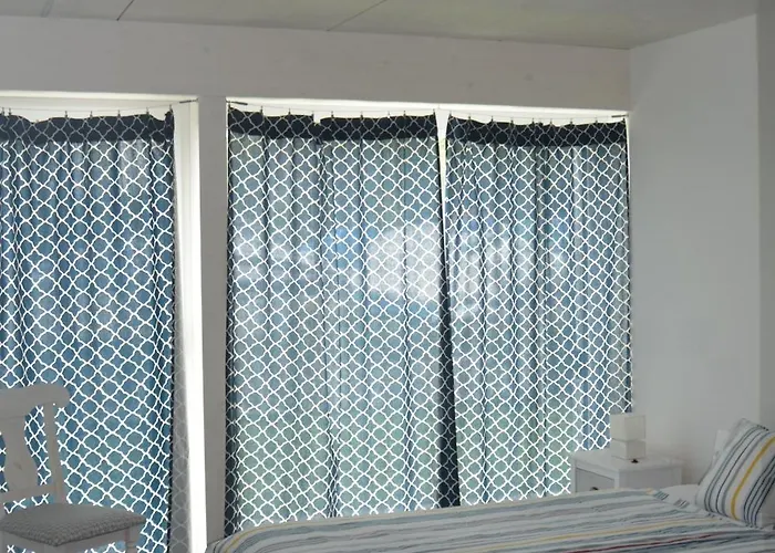 Leben Im Hafen Am Idyllischen Murtensee